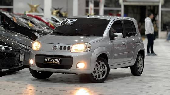 FIAT UNO 1.0 EVO VIVACE 8V FLEX 4P MANUAL FIAT UNO 1.0 EVO VIVACE 8V FLEX 4P MANUAL